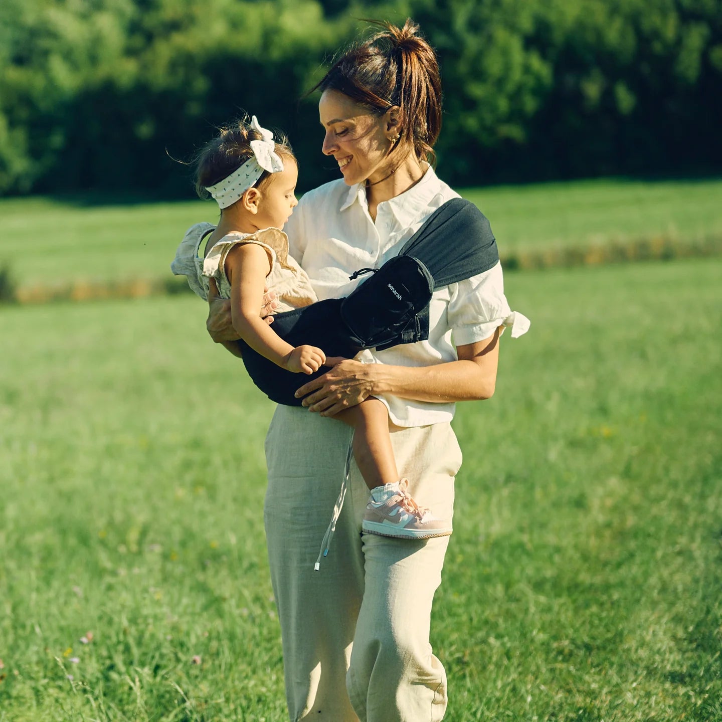 LähiKanto – Kevyt kantohihna vauvan kantamiseen